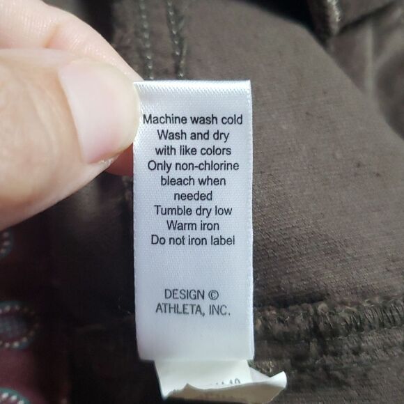 Athleta Women's Roseville Velvet Athleisure Skirt Size 4 Acadamia Career Green - Picture 6 of 6